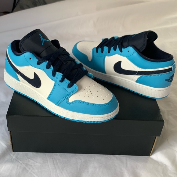 Jordan 1 Low GS ‘UNC’ - Picture 8 of 12